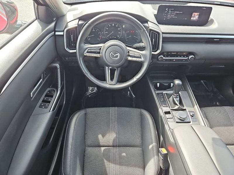2024 Mazda CX-50 2.5 S Premium Package Image 13 of 30