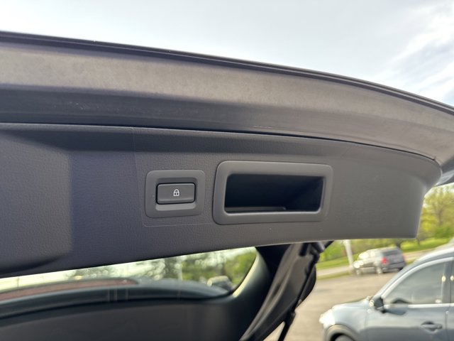 2024 Mazda CX-50 2.5 S Select Package Image 47 of 64