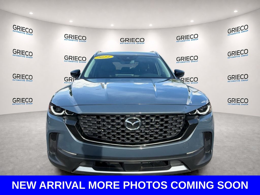2024 Mazda CX-50 2.5 Turbo Image 2 of 35