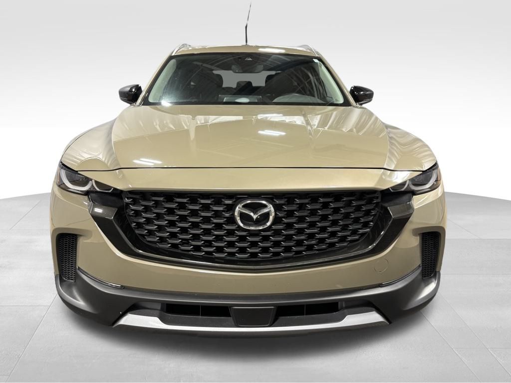 Vehicle image 2 of 32
