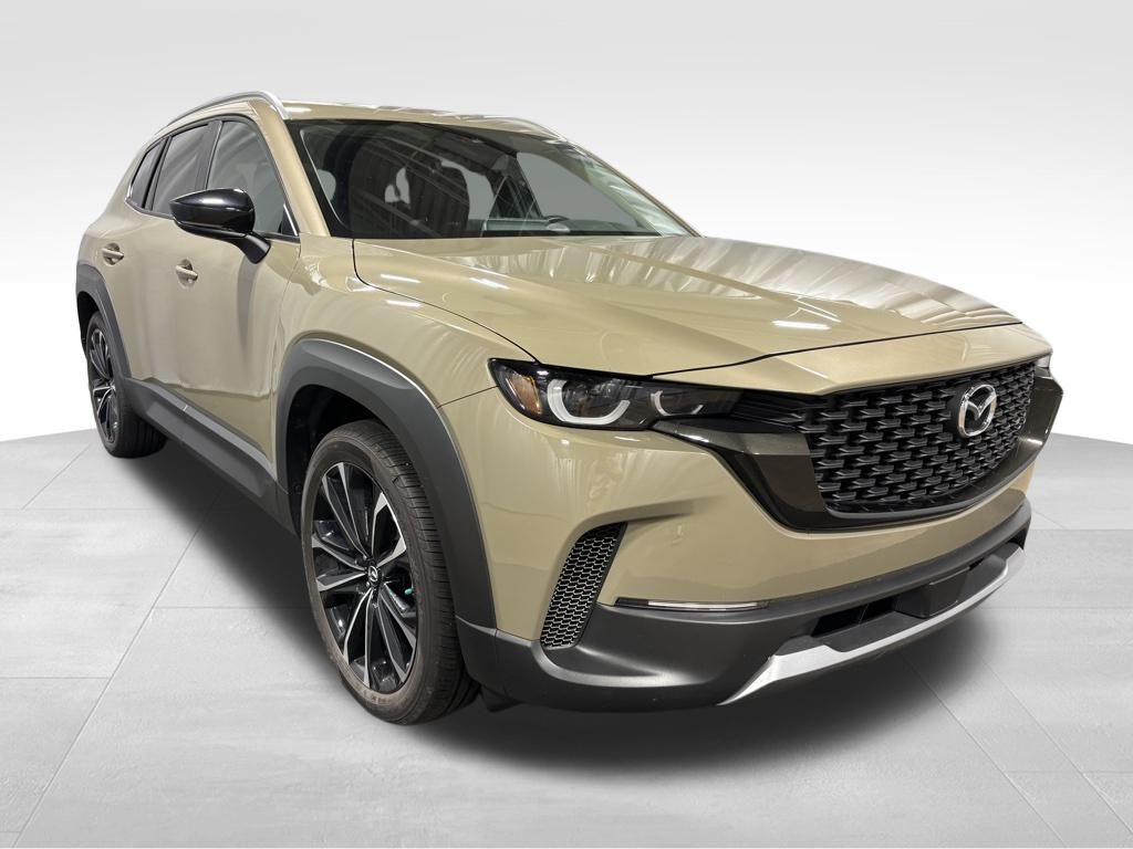 Vehicle image 3 of 32