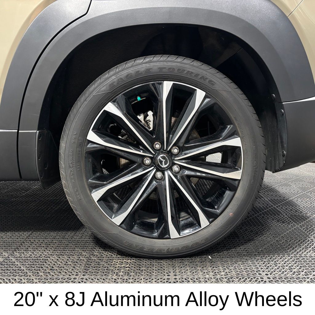 Vehicle image 12 of 32