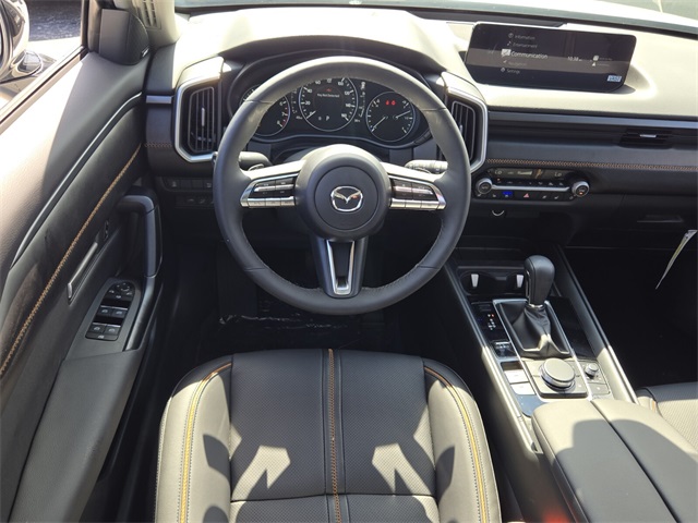 Vehicle image 10 of 18
