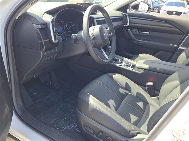 Vehicle image 8 of 18