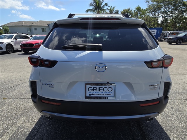 Vehicle image 5 of 18