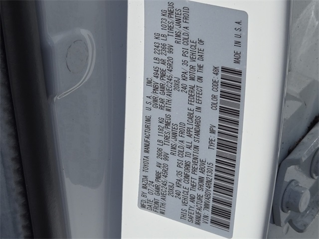 Vehicle image 13 of 18