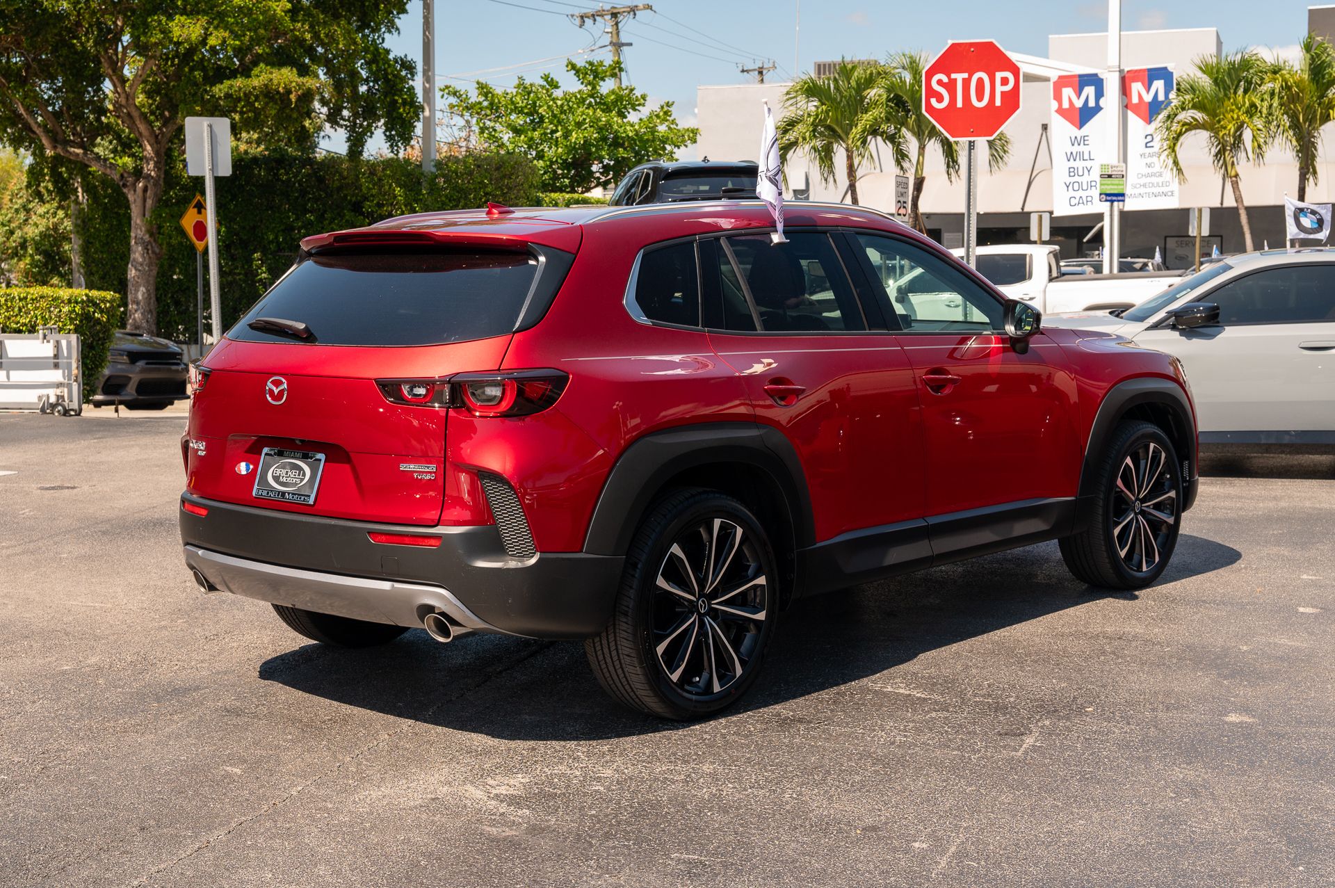 Vehicle image 5 of 44