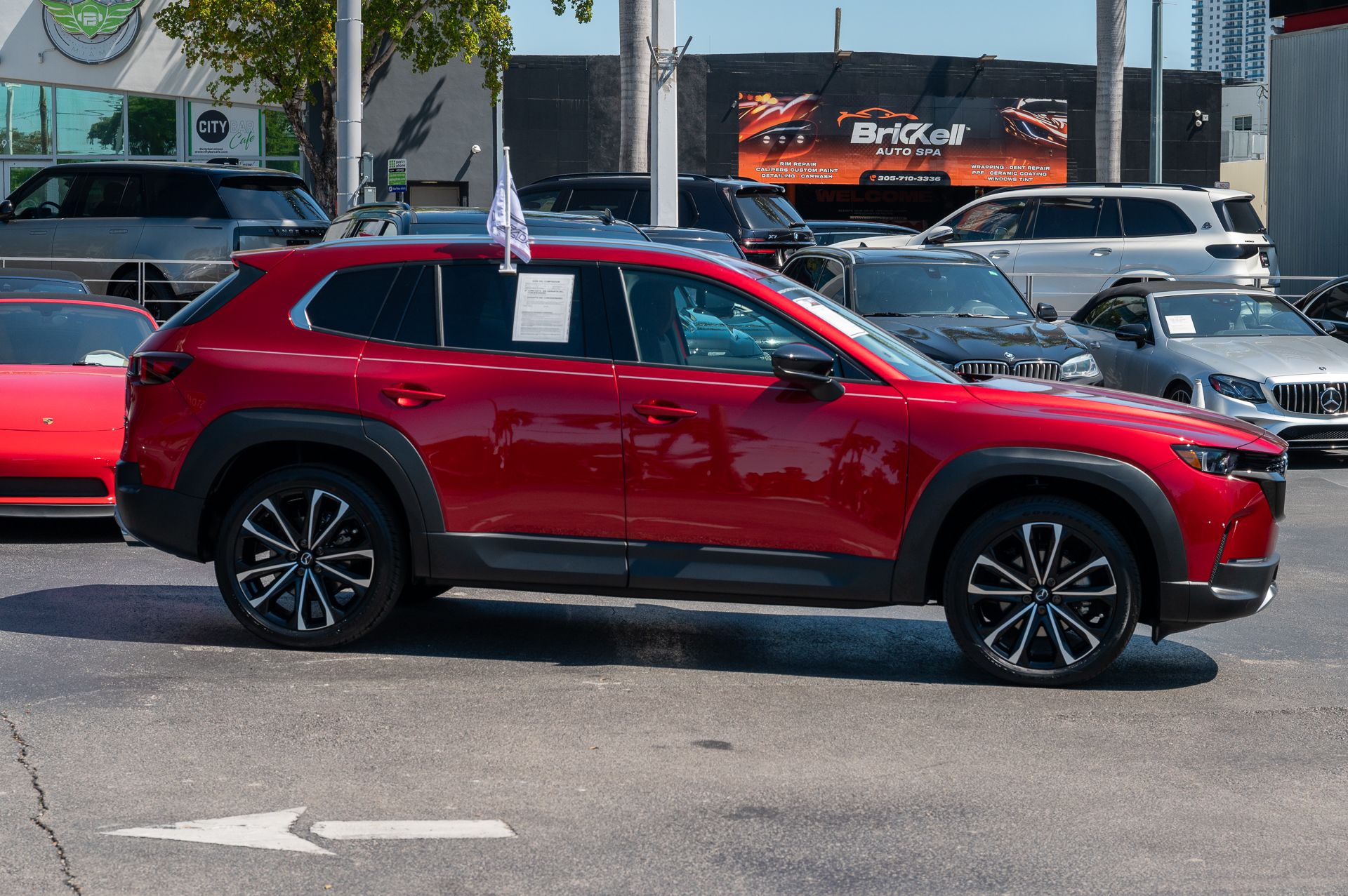 Vehicle image 4 of 44