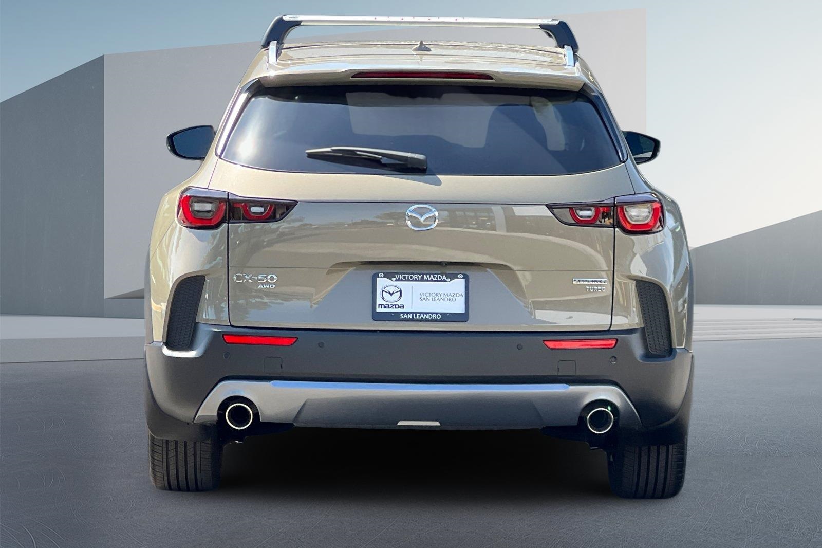 2024 Mazda CX-50 2.5 Turbo Premium Plus Package Image 6 of 34