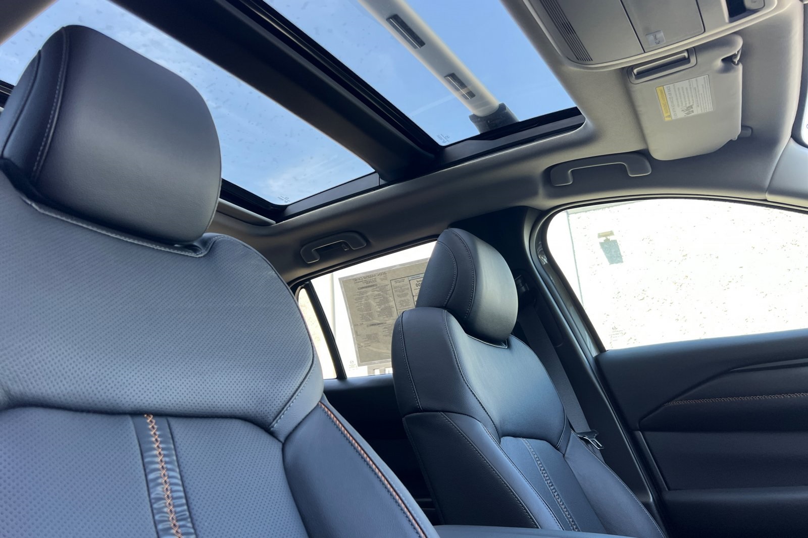 2024 Mazda CX-50 2.5 Turbo Premium Plus Package Image 13 of 34