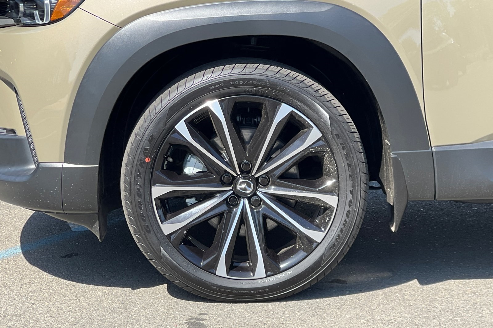 2024 Mazda CX-50 2.5 Turbo Premium Plus Package Image 10 of 34