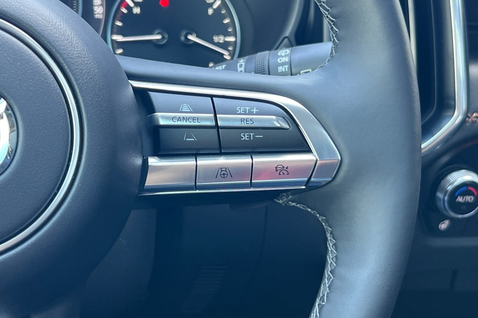 2024 Mazda CX-50 2.5 Turbo Premium Plus Package Image 27 of 34