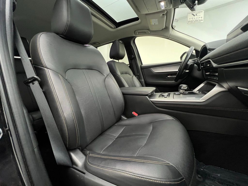 2024 Mazda CX-90 3.3 Turbo Preferred Plus Image 16 of 49