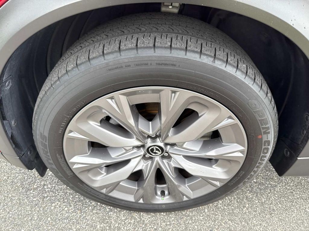 2024 Mazda CX-90 3.3 Turbo Premium Plus Image 8 of 41