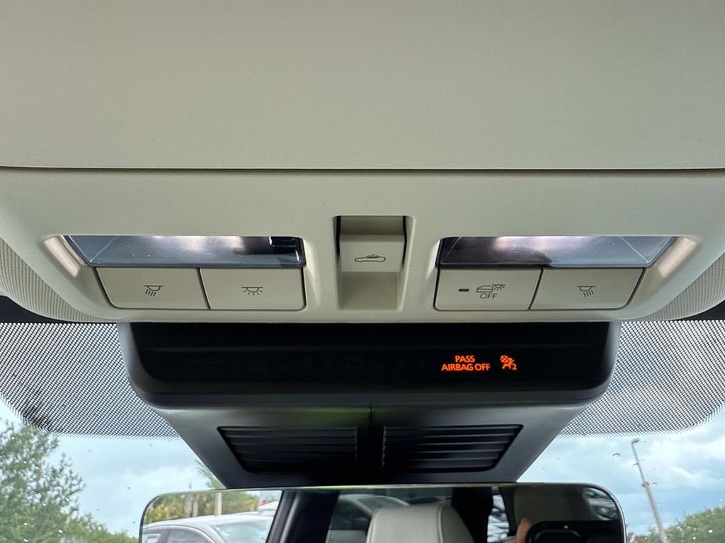 2024 Mazda CX-90 3.3 Turbo Premium Plus Image 31 of 41