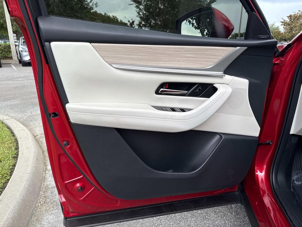 2024 Mazda CX-90 3.3 Turbo Premium Plus Image 22 of 41