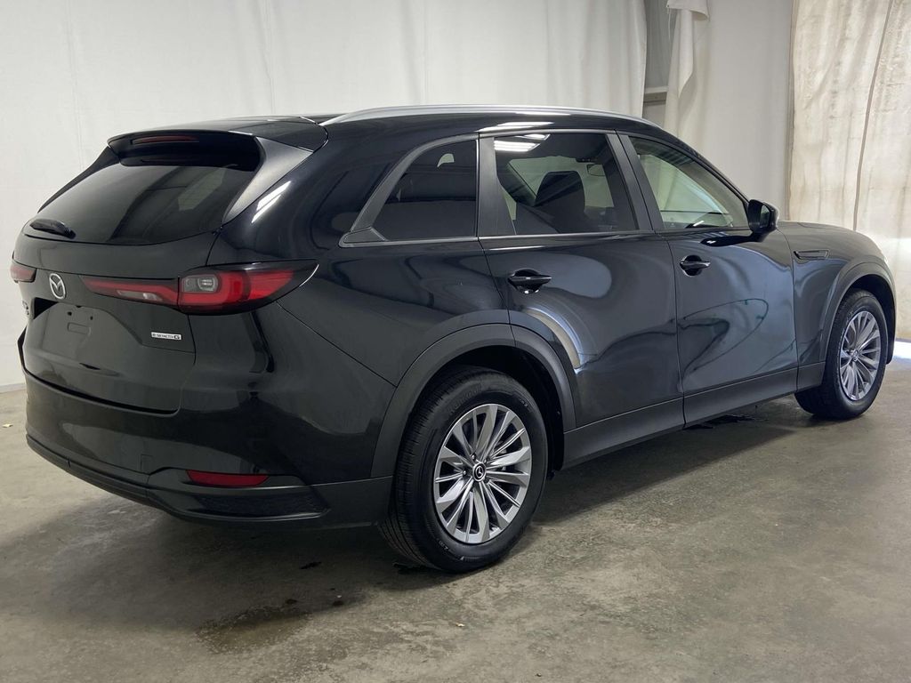 2024 Mazda CX-90 3.3 Turbo Select Image 5 of 25