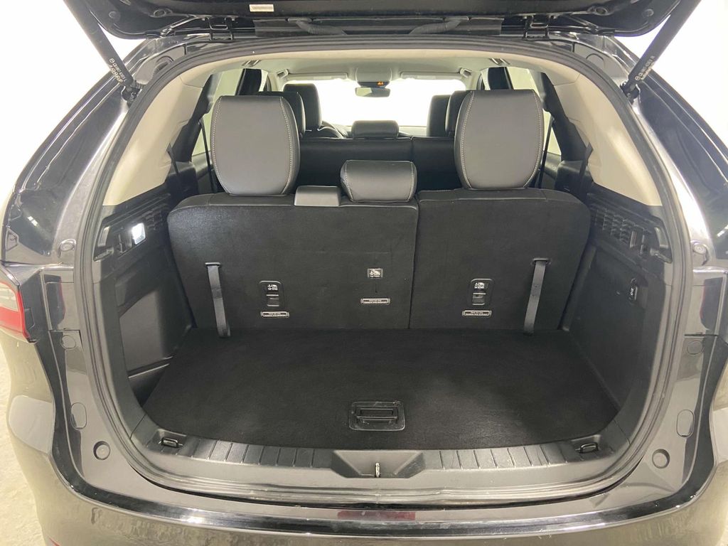 2024 Mazda CX-90 3.3 Turbo Select Image 8 of 25