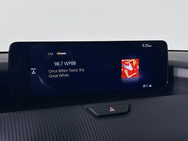 Vehicle image 22 of 36