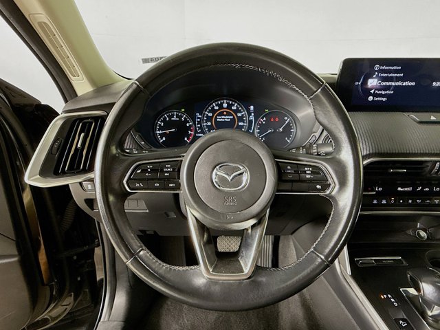 Vehicle image 27 of 36
