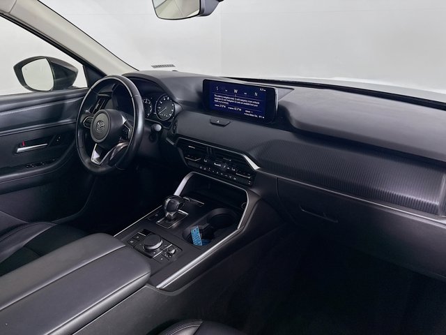 Vehicle image 16 of 36