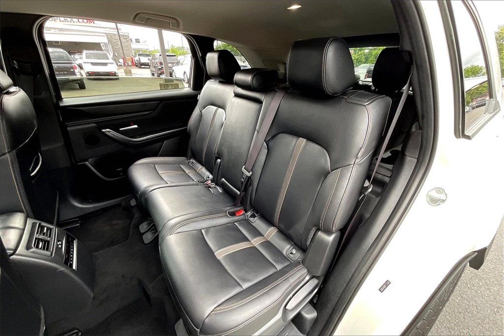 2024 Mazda CX-90 3.3 Turbo Select Image 10 of 32