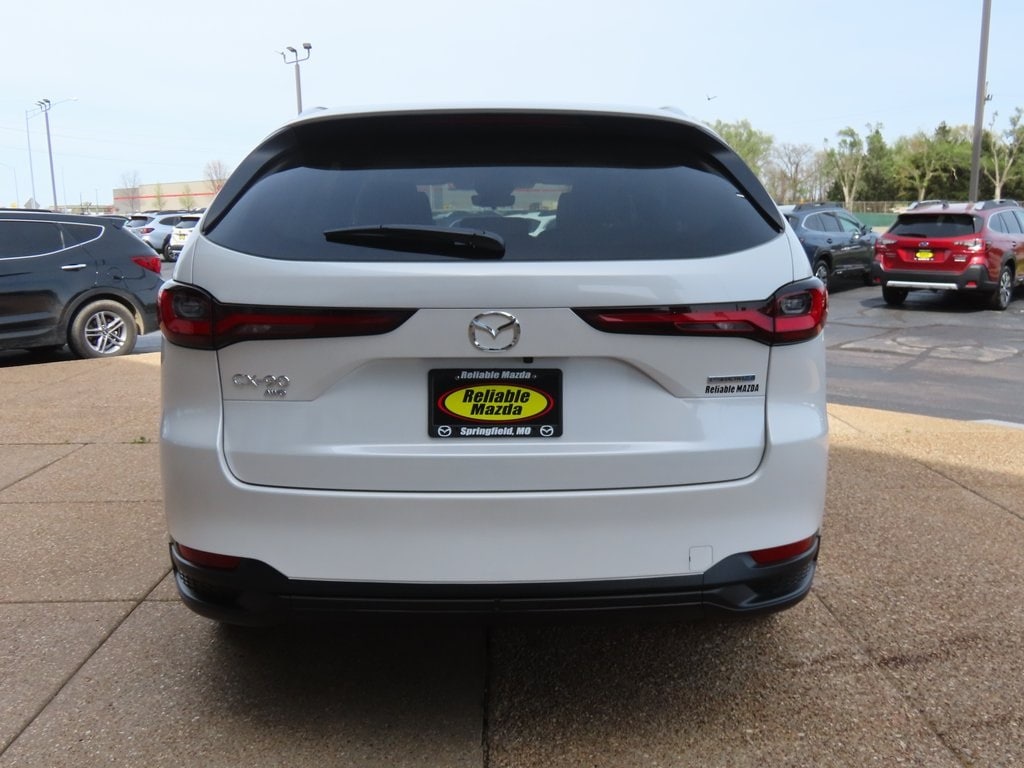 Vehicle image 5 of 50