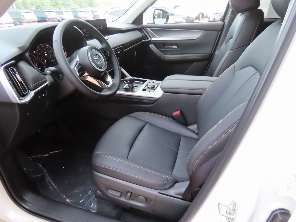 Vehicle image 22 of 50
