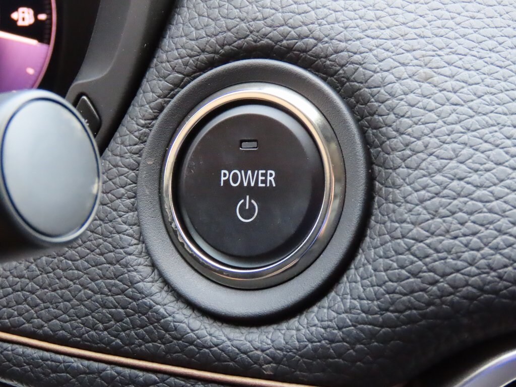Vehicle image 29 of 50