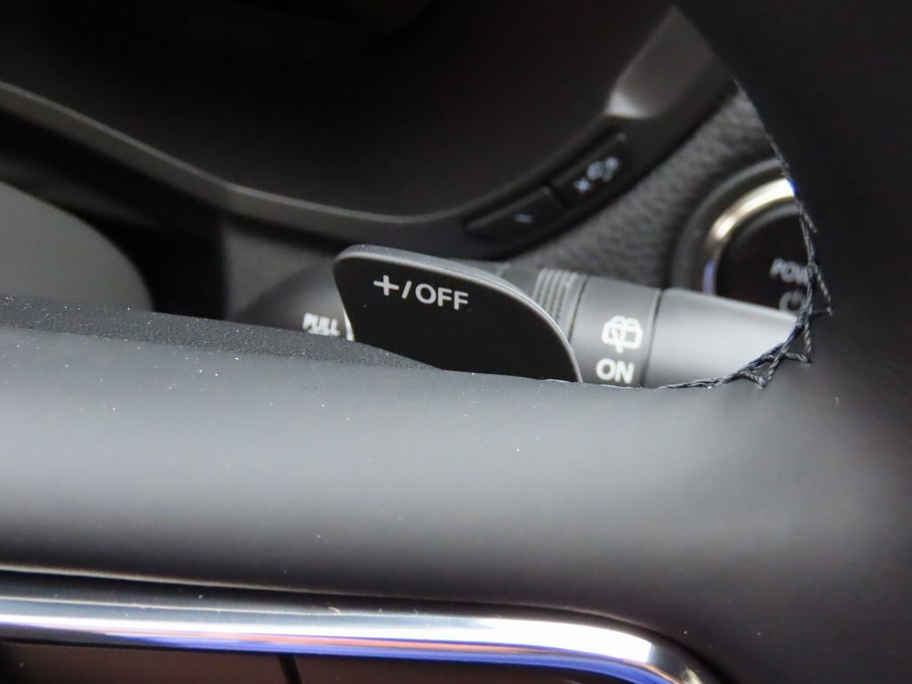 Vehicle image 43 of 50