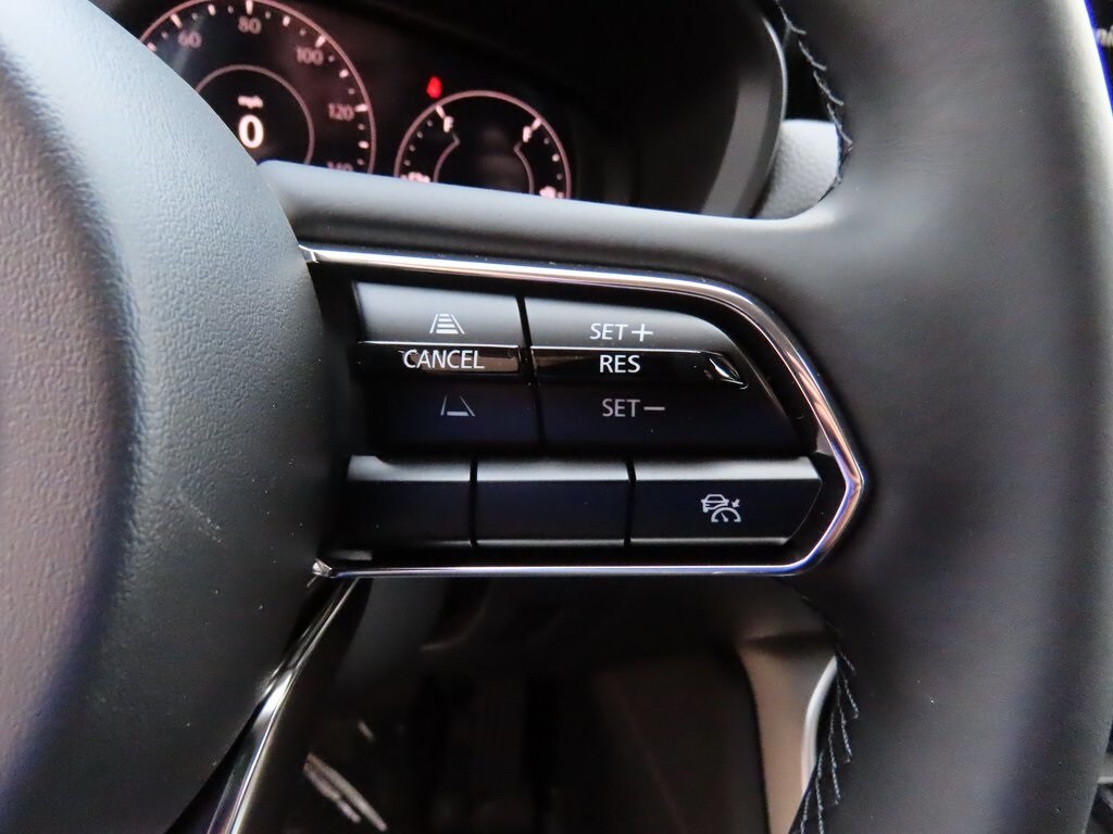 Vehicle image 41 of 50