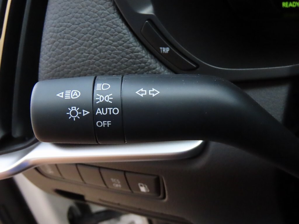Vehicle image 44 of 50