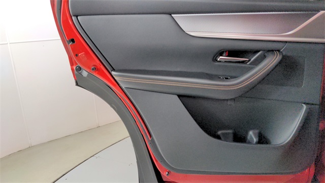 2024 Mazda CX-90 PHEV Preferred Image 33 of 51