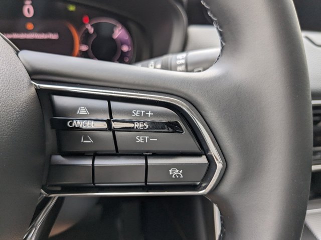 Vehicle image 24 of 27