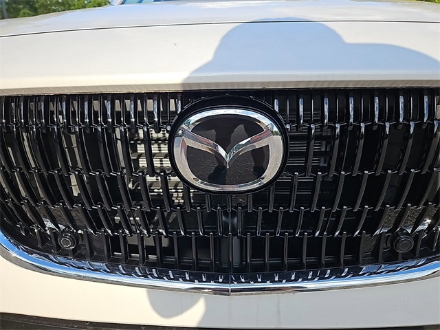 Vehicle image 16 of 31