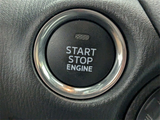 Vehicle image 15 of 29