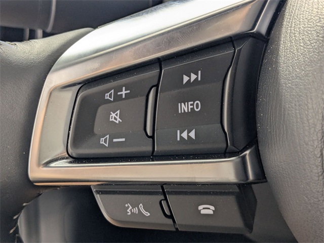 Vehicle image 24 of 29