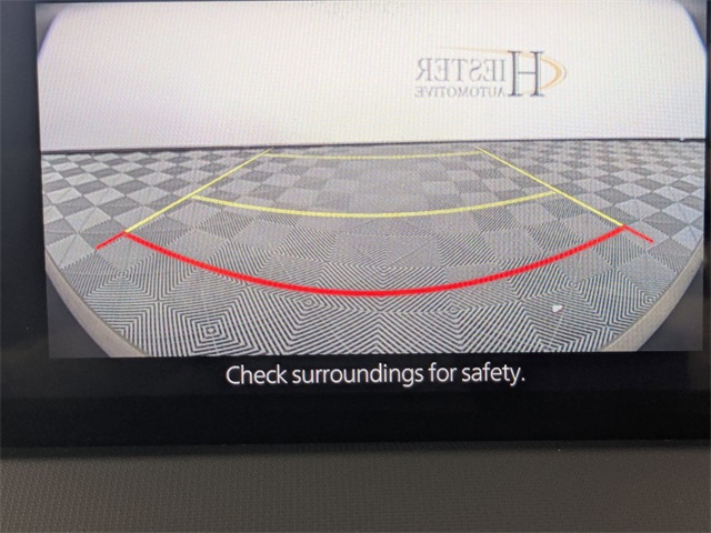 Vehicle image 28 of 29