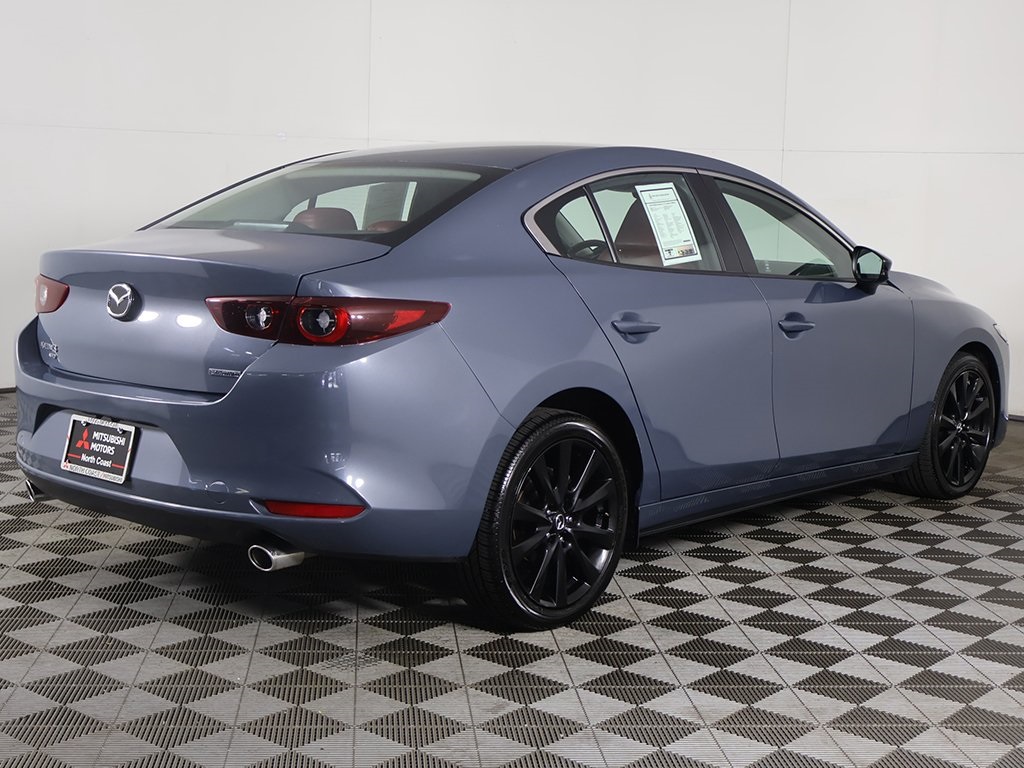 2024 Mazda Mazda3 Sedan 2.5 S Carbon Edition Image 7 of 55