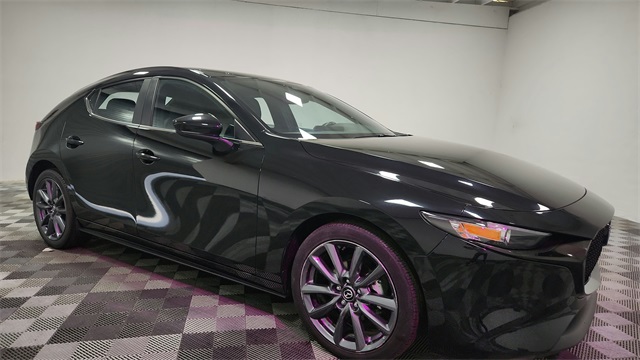 Vehicle image 5 of 27