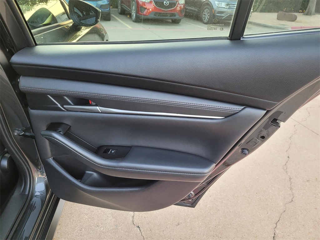 2024 Mazda Mazda3 Sedan 2.5 S Select Sport Image 23 of 29