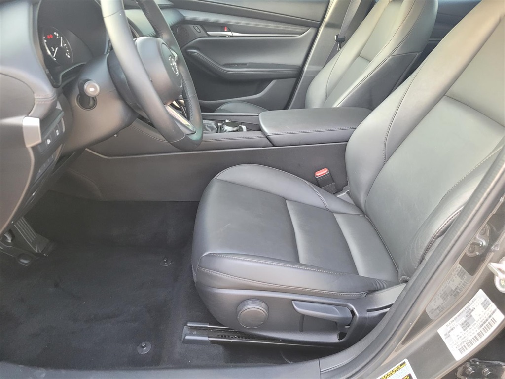 2024 Mazda Mazda3 Sedan 2.5 S Select Sport Image 11 of 29