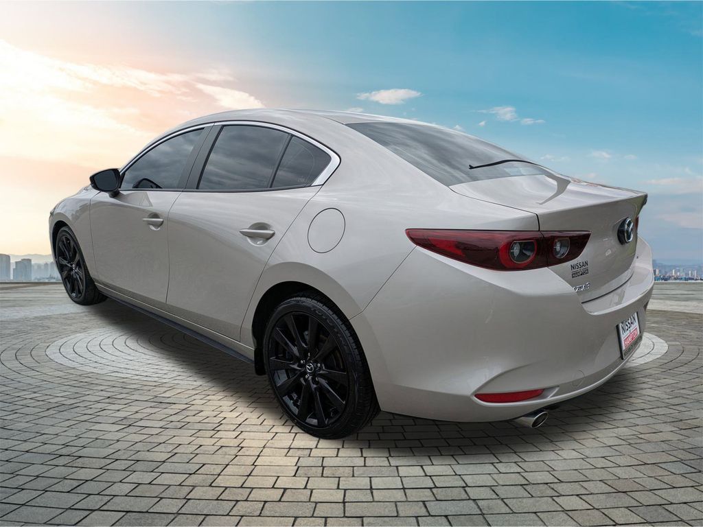 2024 Mazda Mazda3 Sedan 2.5 S Select Sport Image 8 of 27