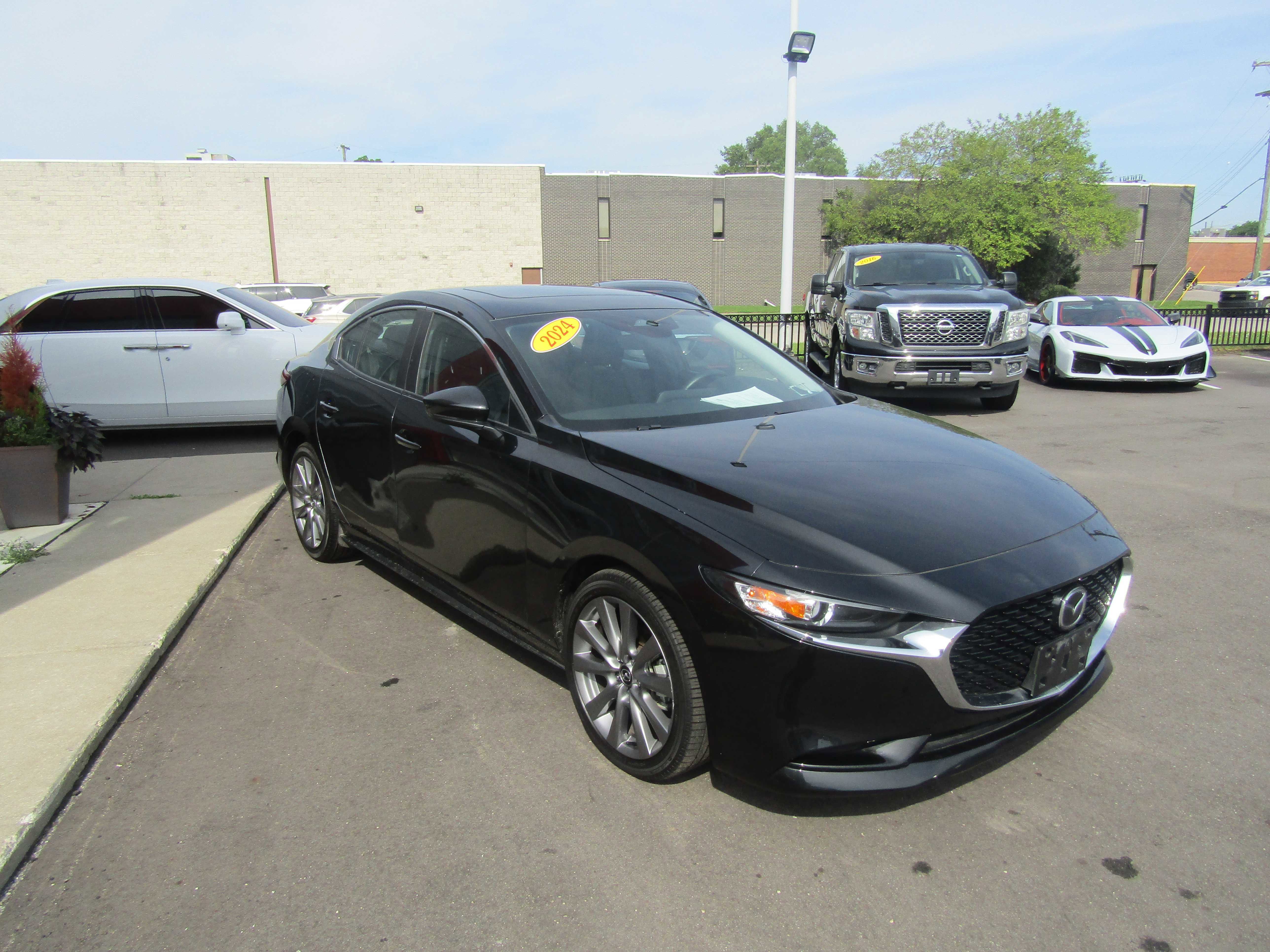 2024 Mazda Mazda3 Sedan 2.5 S Preferred Image 3 of 25