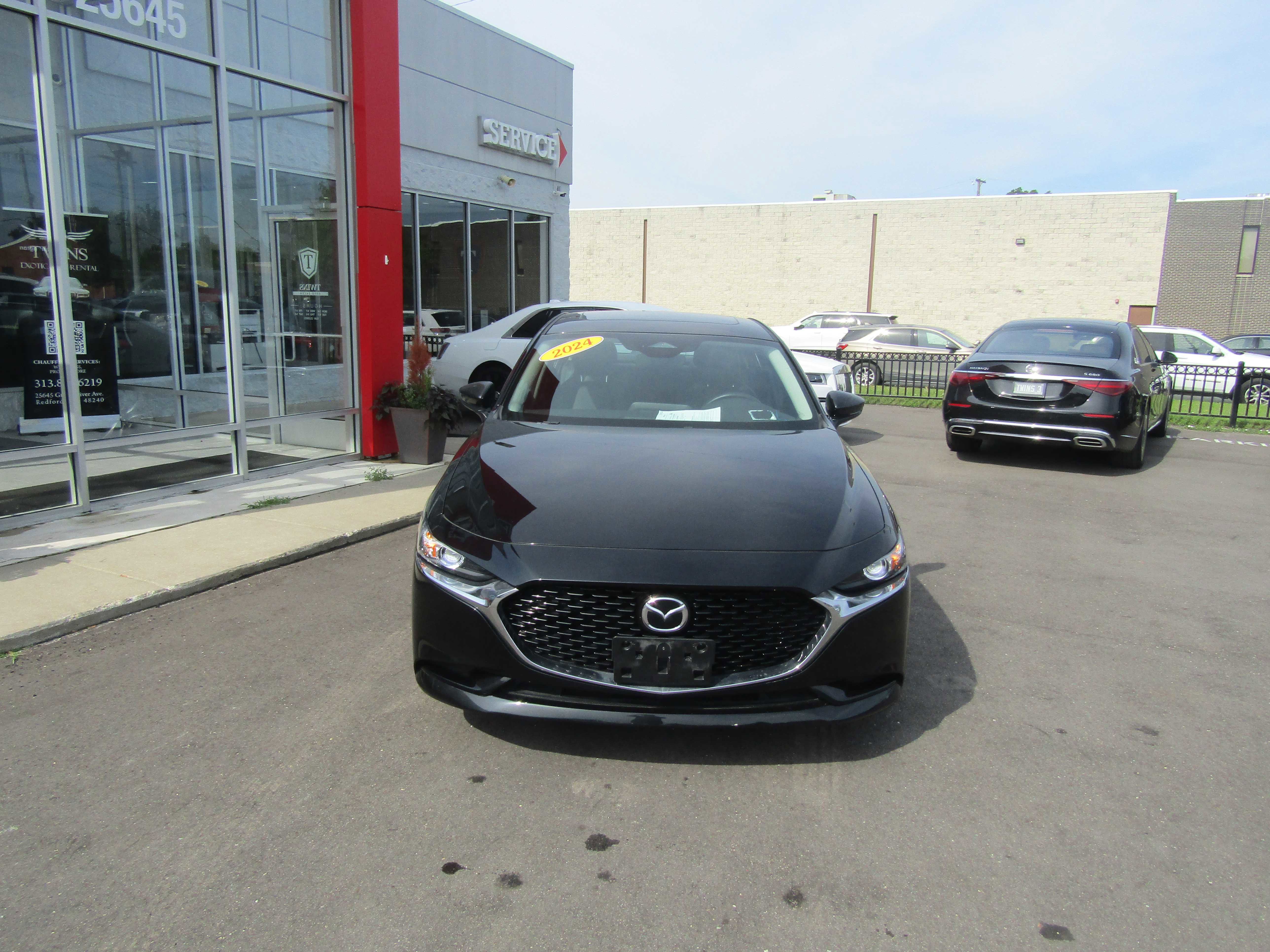 2024 Mazda Mazda3 Sedan 2.5 S Preferred Image 2 of 25