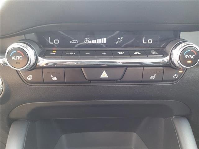 Vehicle image 9 of 15