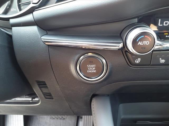 Vehicle image 6 of 15