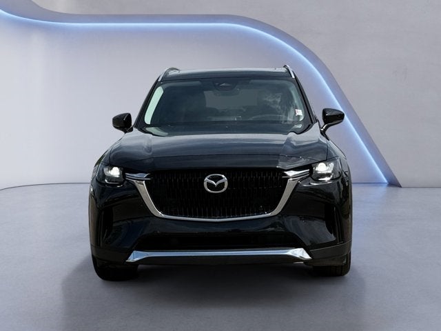 Vehicle image 3 of 32