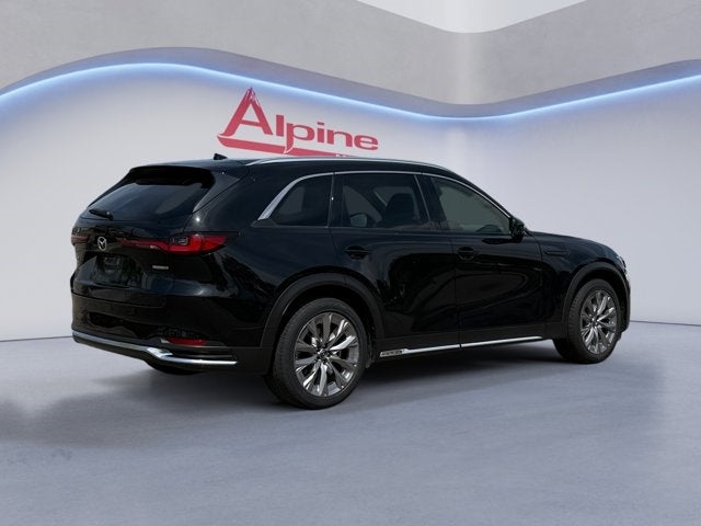 Vehicle image 6 of 32