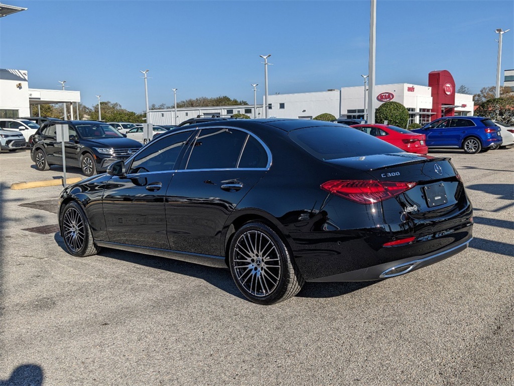 Vehicle image 6 of 35